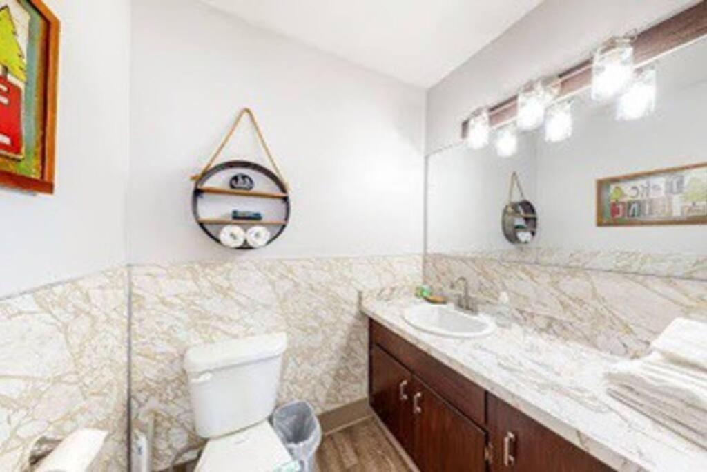 Couples Hideout In Heart Of Oakhurst Extérieur photo