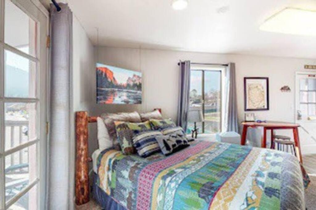 Couples Hideout In Heart Of Oakhurst Extérieur photo
